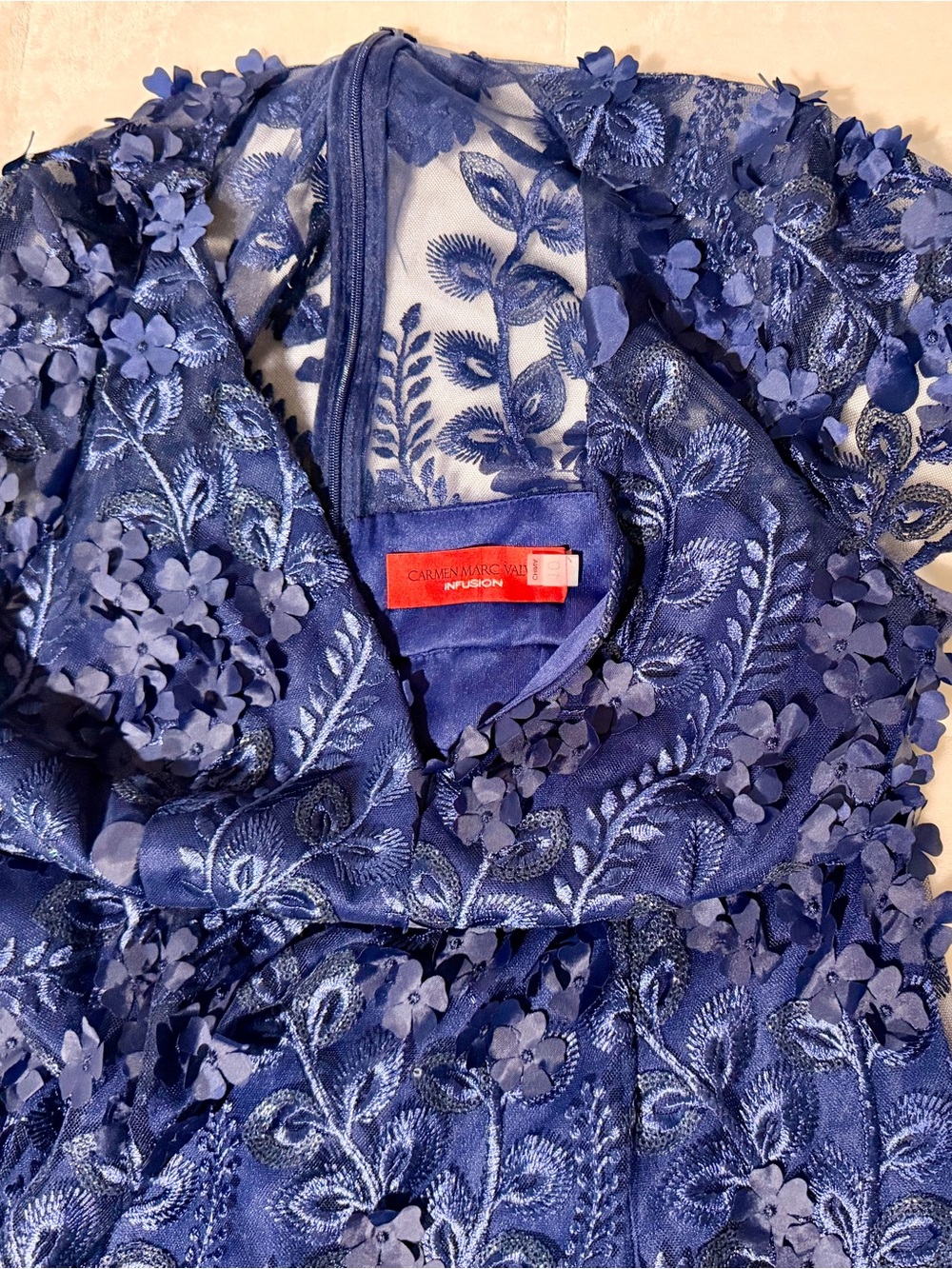 Carmen Marc Valvo Navy 3D Floral Midi Dress - Picture 7 of 9